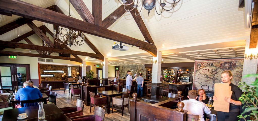 Burren Atlantic Hotel & Holiday Cottages Баливоган Екстериор снимка