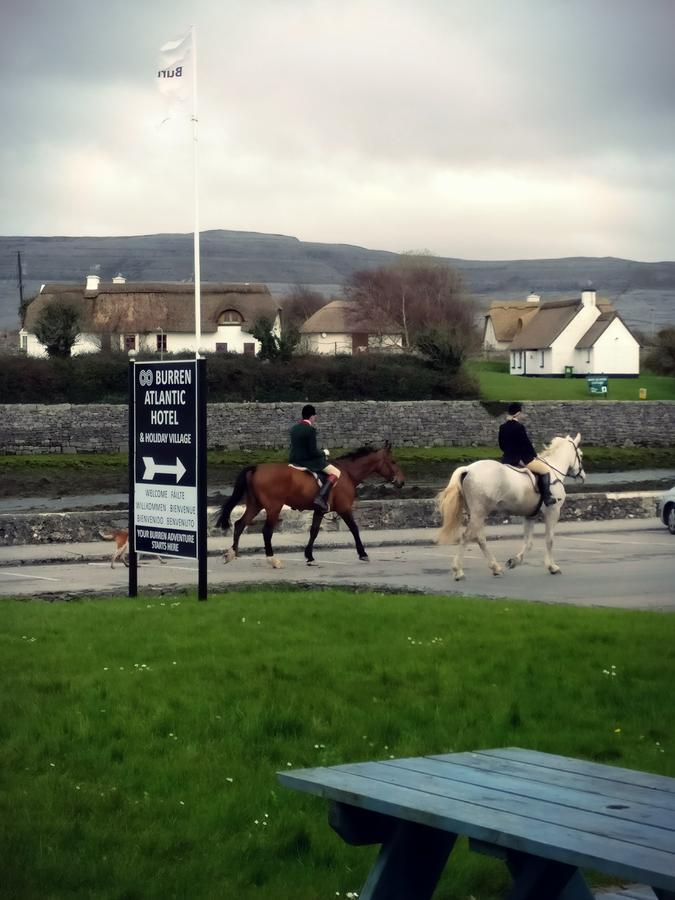 Burren Atlantic Hotel & Holiday Cottages Баливоган Екстериор снимка